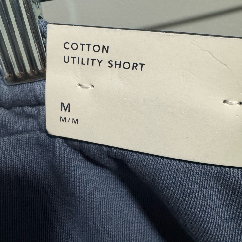 NWT- American Eagle- Men’s Two-Tone Blue Cotton Utility Shorts. Size M - Picture 5 of 7